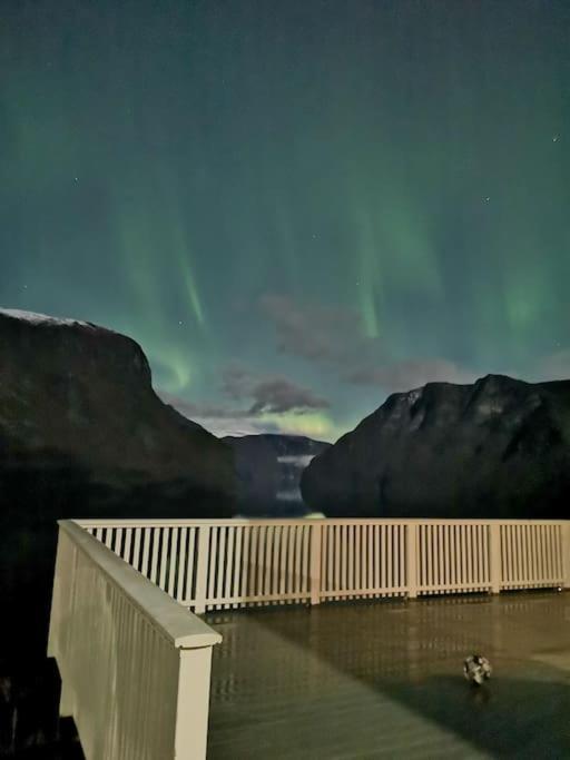 Вілла Aurlandsfjord Panorama Екстер'єр фото