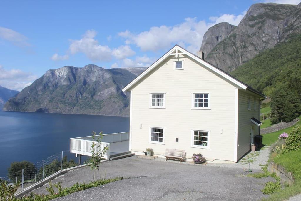 Вілла Aurlandsfjord Panorama Екстер'єр фото